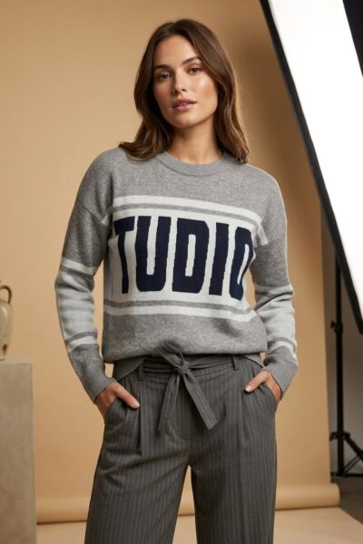 Sweater STUDIOS