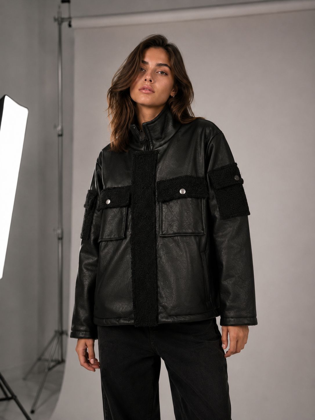 Campera KISS (cuero)